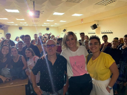 La decana de Periodismo brindó una charla en la Universidad Complutense de Madrid