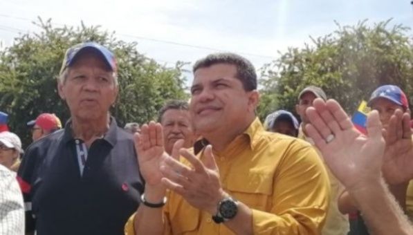 Las nuevas autoridades permitirán reinstitucionalizar el Parlamento en Venezuela
