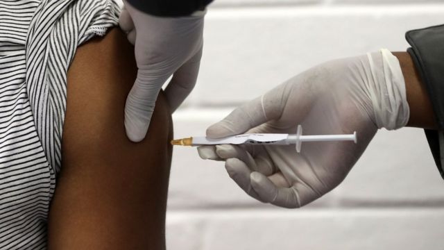 Los países ricos, los  laboratorios y los negociados contra la vacunación en el Tercer Mundo