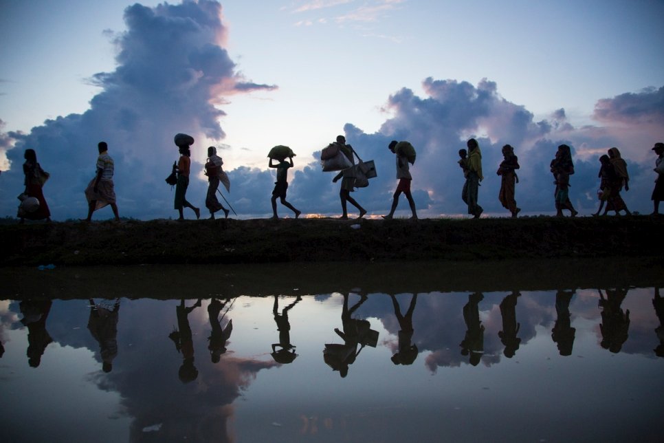 En defensa de los humanos sin derechos (Todos somos migrantes)